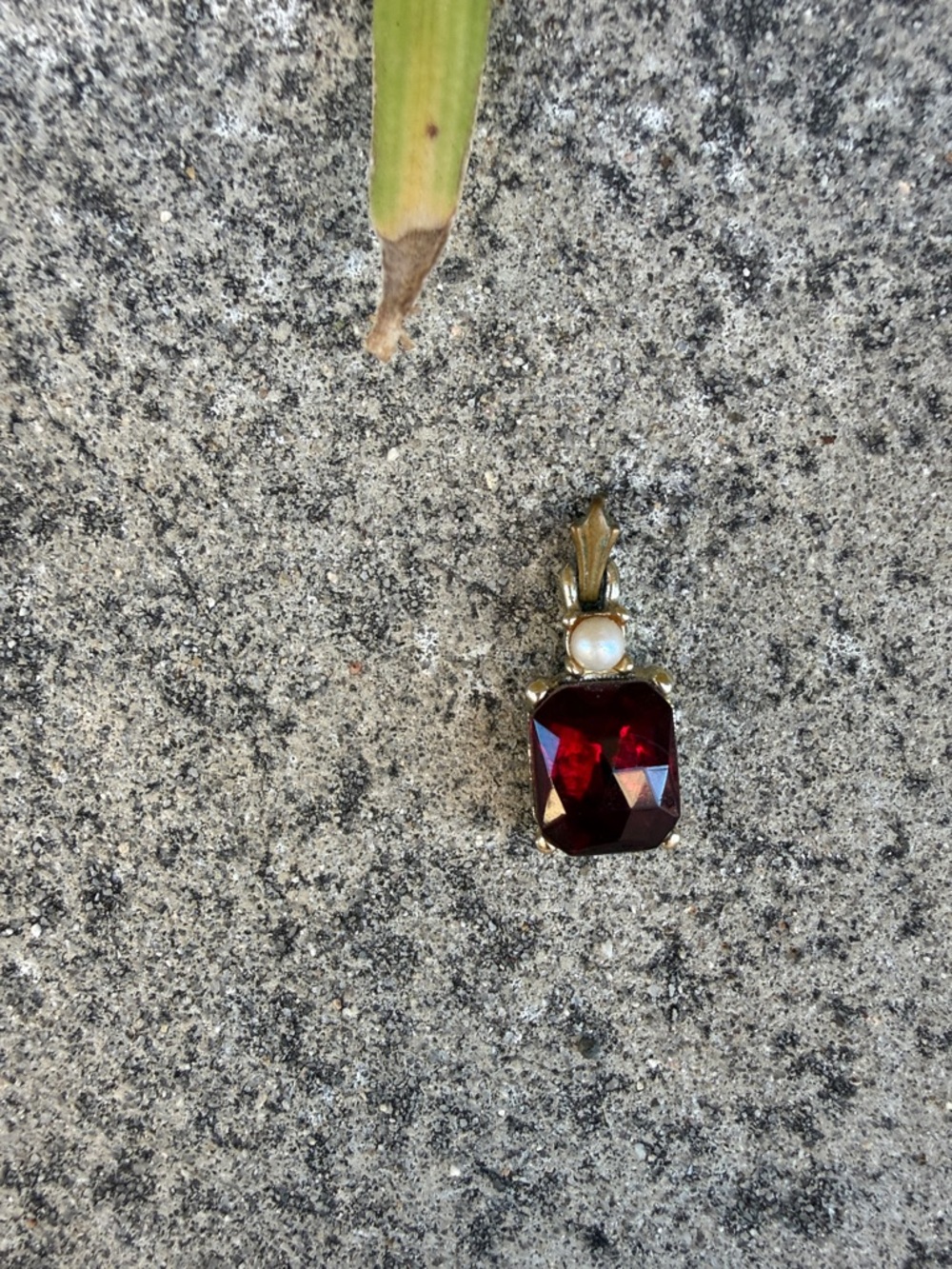 Vintage Red Garnet-Style Pendant with Pearl Accent
